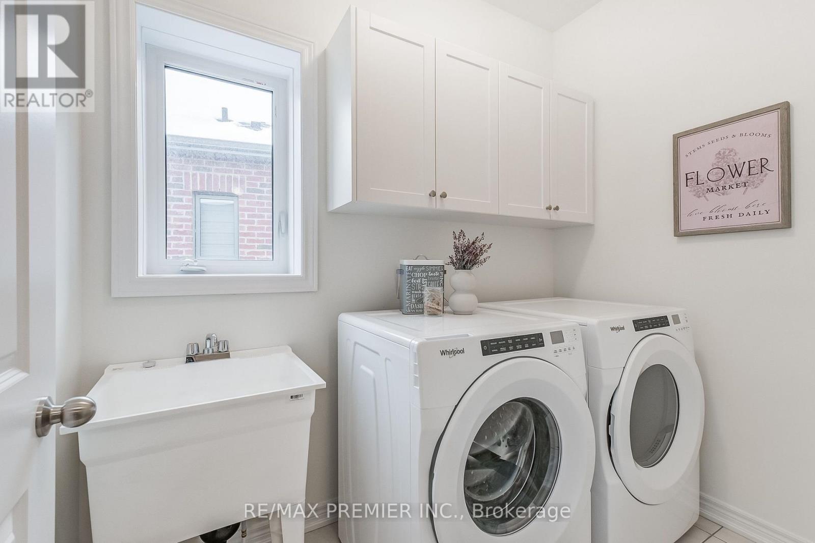 301 Wesmina Avenue, Whitchurch-Stouffville, Ontario  L4A 5C2 - Photo 43 - N12460413