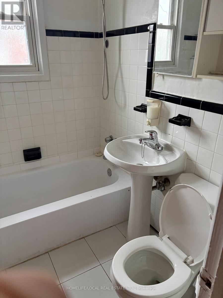 2nd Floor - 85 Keele Street, Toronto, Ontario  M6P 2J8 - Photo 5 - W12627570