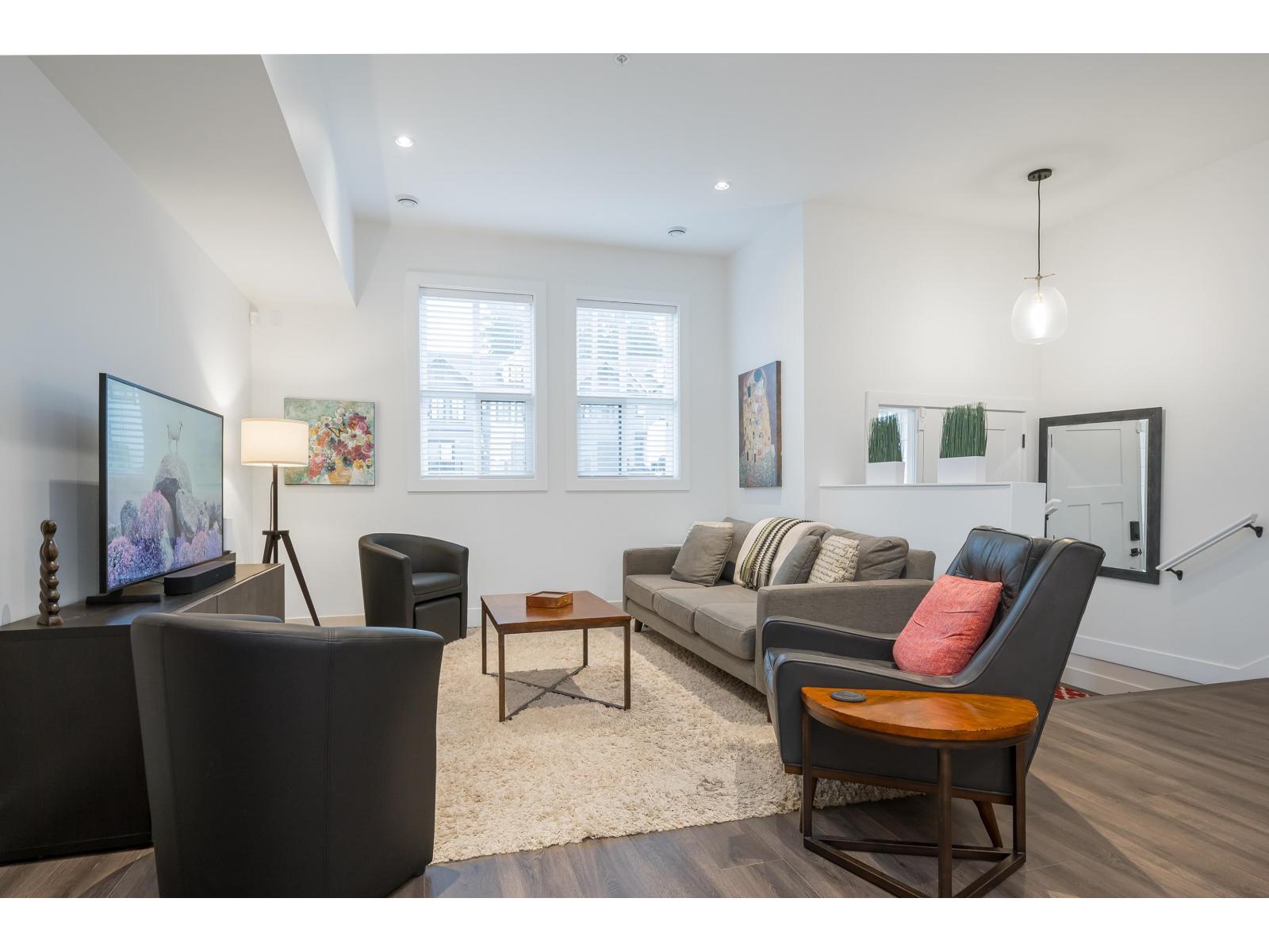 8141 202 Street, Langley, British Columbia  V2Y 3K2 - Photo 6 - R3074126