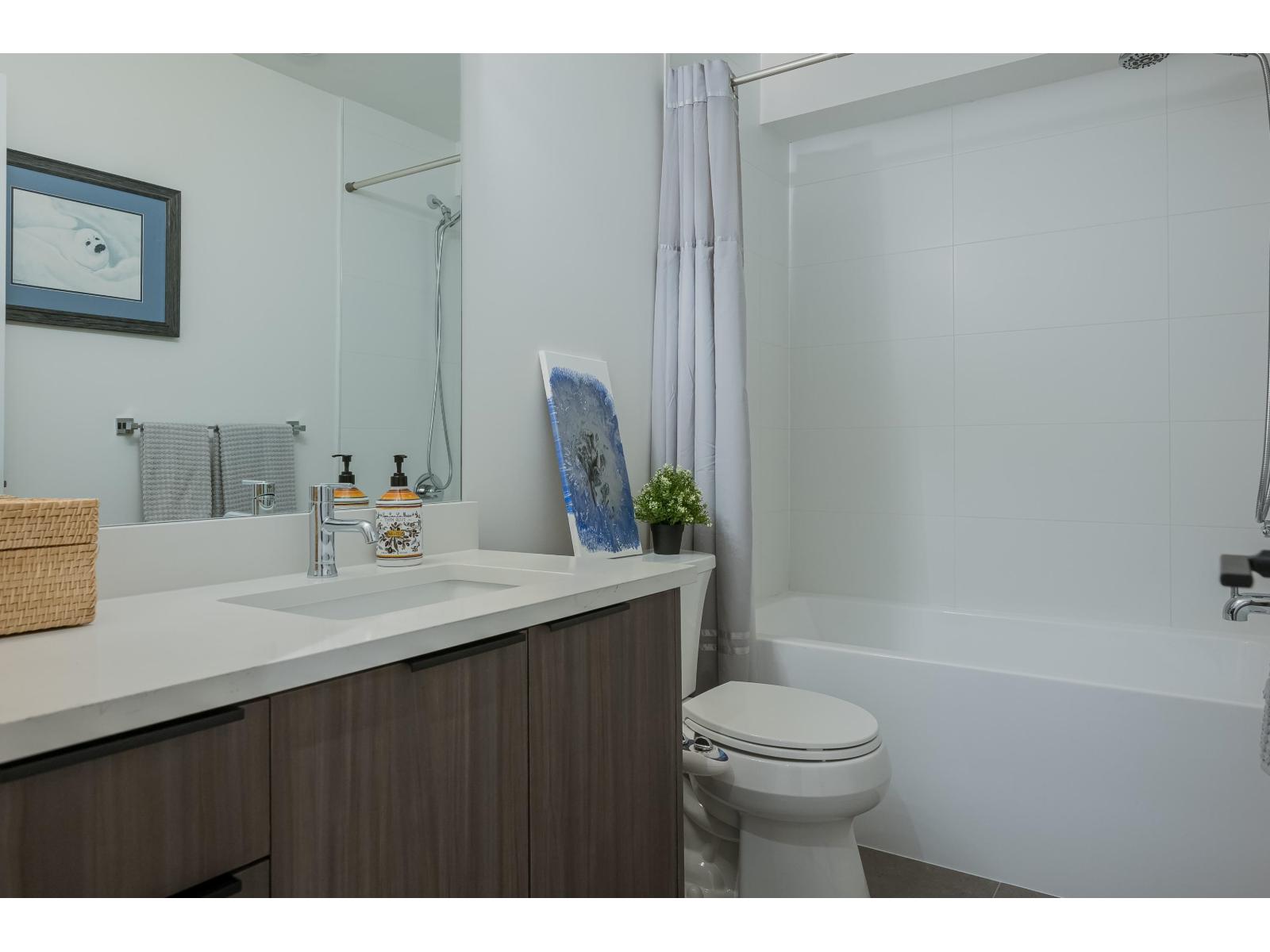 8141 202 Street, Langley, British Columbia  V2Y 3K2 - Photo 30 - R3074126