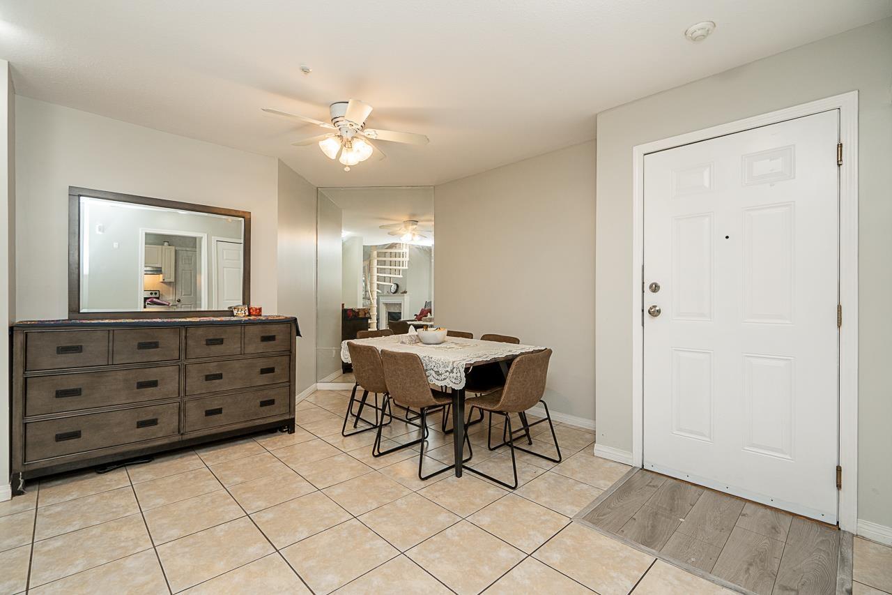 313 7171 121 Street, Surrey, British Columbia  V3W 1G9 - Photo 4 - R3074128