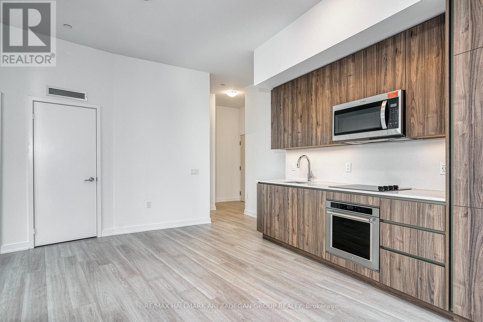 Unknown Address, ,     - Photo 10 - C12640384