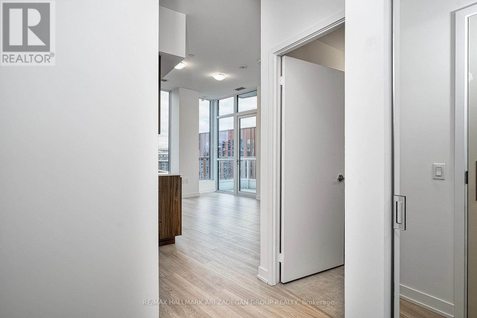 Unknown Address, ,     - Photo 5 - C12640384