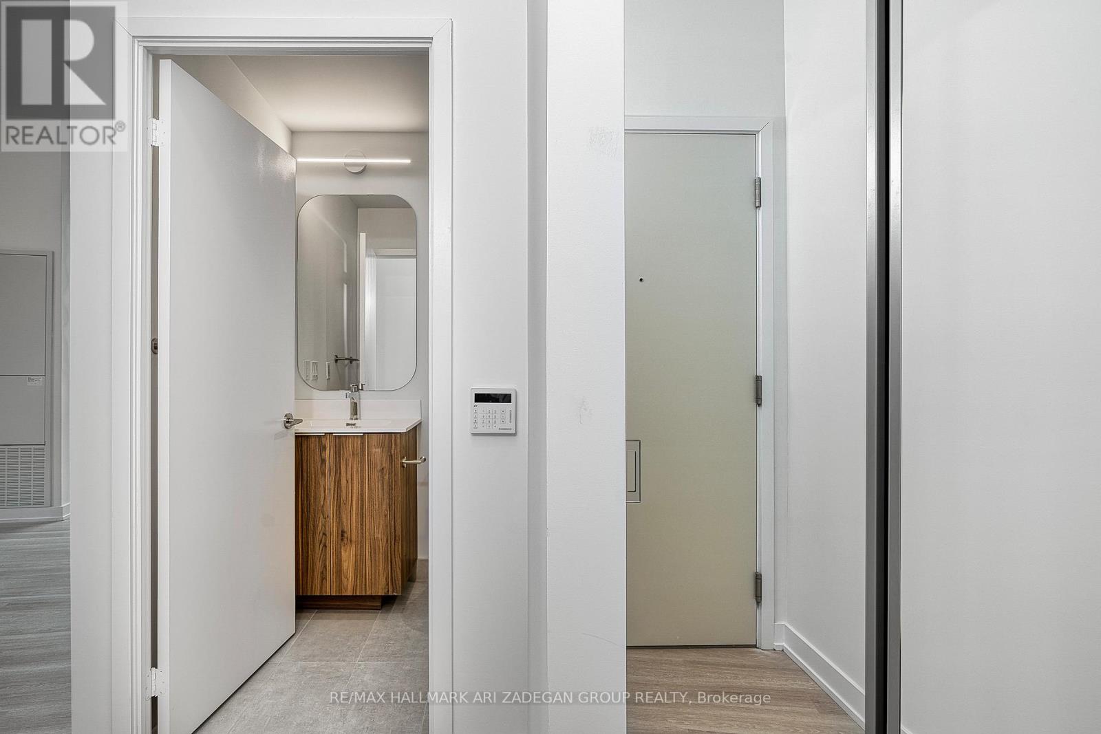 Unknown Address, ,     - Photo 6 - C12640384