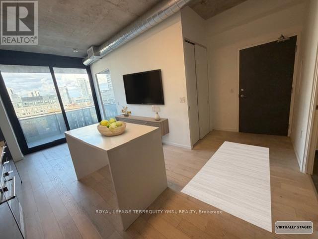 612 - 21 Lawren Harris Square, Toronto (Waterfront Communities), Ontario  M5A 0T4 - Photo 11 - C12640422