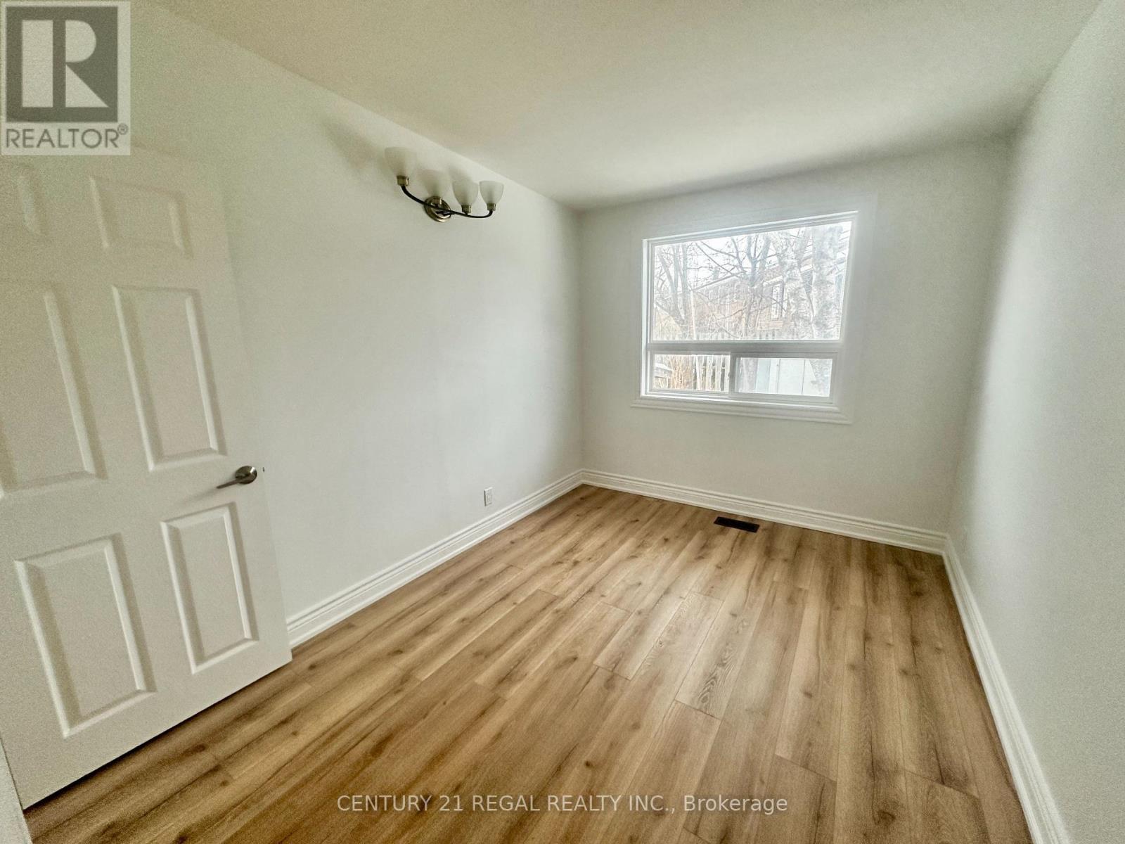 Entire House - 69 Roywood Drive, Toronto, Ontario  M3A 2C9 - Photo 15 - C12640436