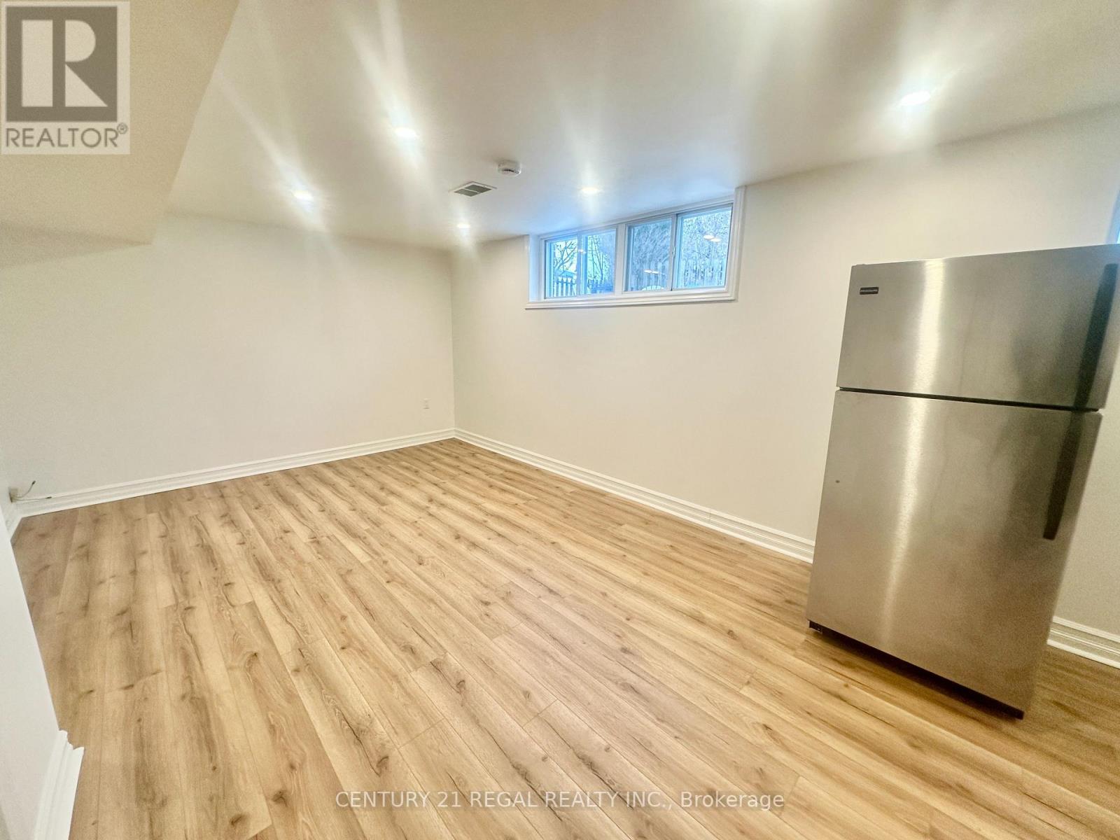 Entire House - 69 Roywood Drive, Toronto, Ontario  M3A 2C9 - Photo 24 - C12640436