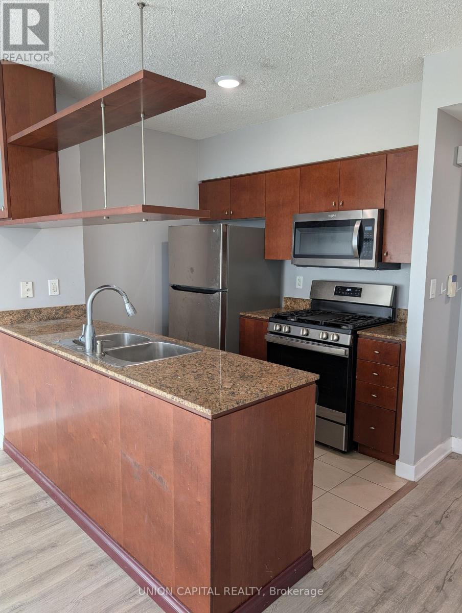 2701 - 35 Mariner Terrace, Toronto (Waterfront Communities), Ontario  M5V 3V9 - Photo 2 - C12640452