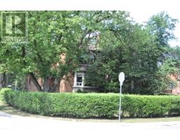 92 KIMBARK BOULEVARD, Toronto, Ontario