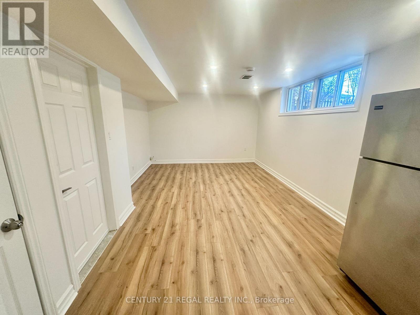 Bsmt - 69 Roywood Drive, Toronto (Parkwoods-Donalda), Ontario  M3A 2C9 - Photo 4 - C12640500