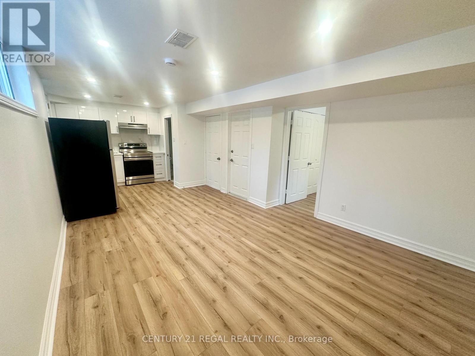 Bsmt - 69 Roywood Drive, Toronto (Parkwoods-Donalda), Ontario  M3A 2C9 - Photo 6 - C12640500