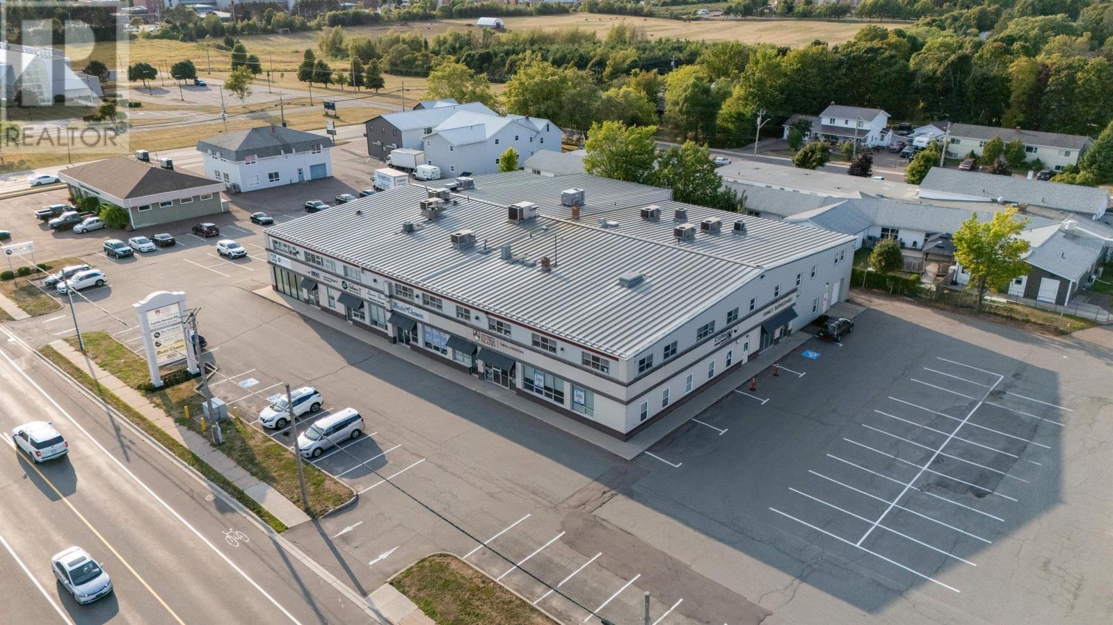 155 Belvedere Avenue, Charlottetown, Prince Edward Island  C1A 2Y9 - Photo 4 - 202523979