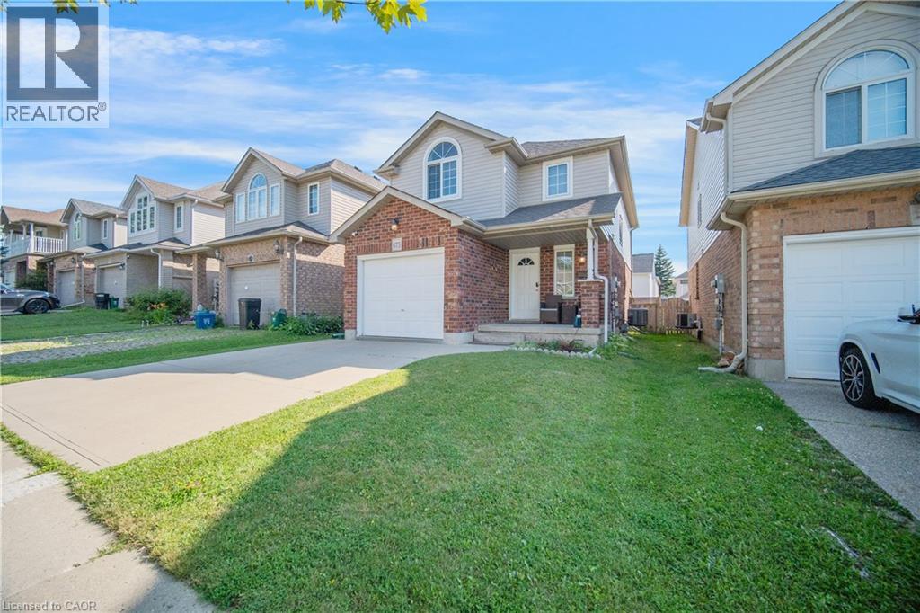 675 Karlsfeld Road, Waterloo, Ontario  N2T 2V3 - Photo 1 - 40794447