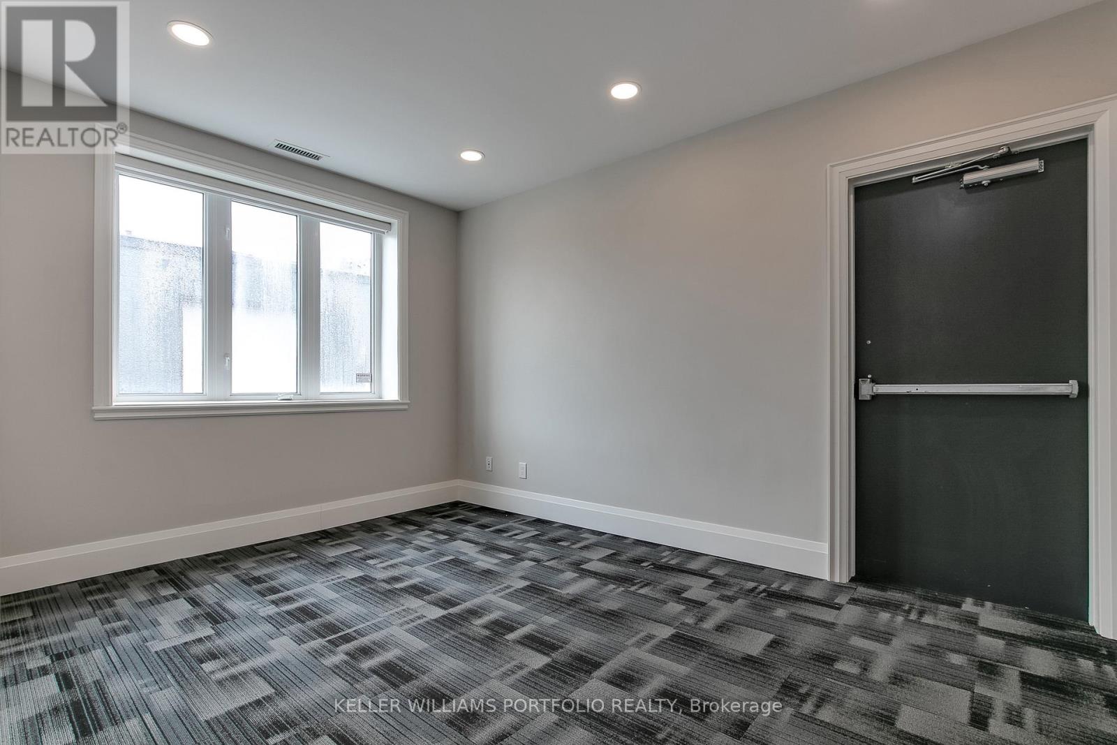 35 Minford Avenue, Toronto, Ontario  M1R 2B4 - Photo 18 - E12640394