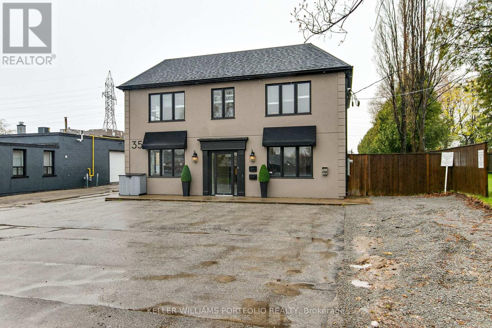 35 Minford Avenue, Toronto, Ontario  M1R 2B4 - Photo 3 - E12640394