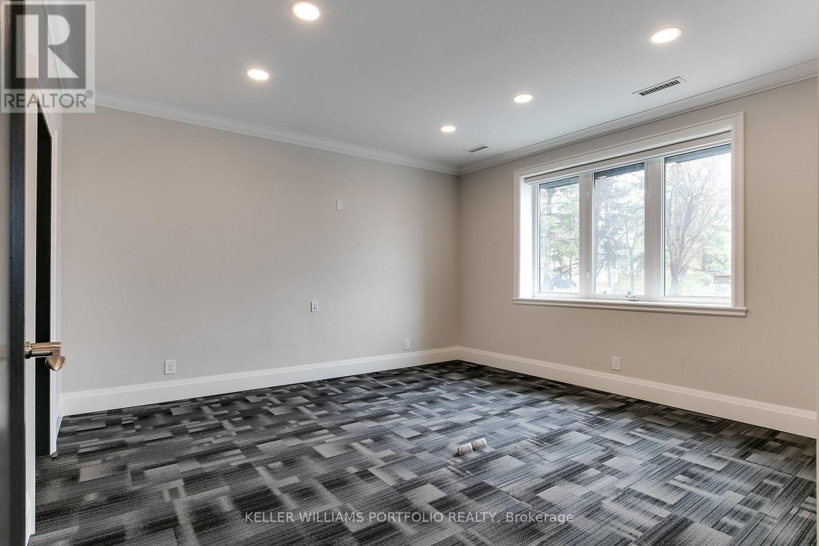 35 Minford Avenue, Toronto, Ontario  M1R 2B4 - Photo 9 - E12640394