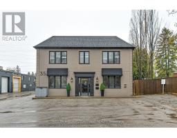 35 MINFORD AVENUE, Toronto, Ontario