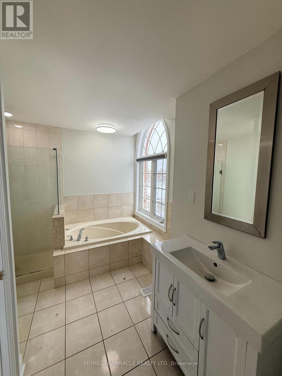 2 Howlett Crescent, Ajax, Ontario  L1T 0A8 - Photo 15 - E12640410