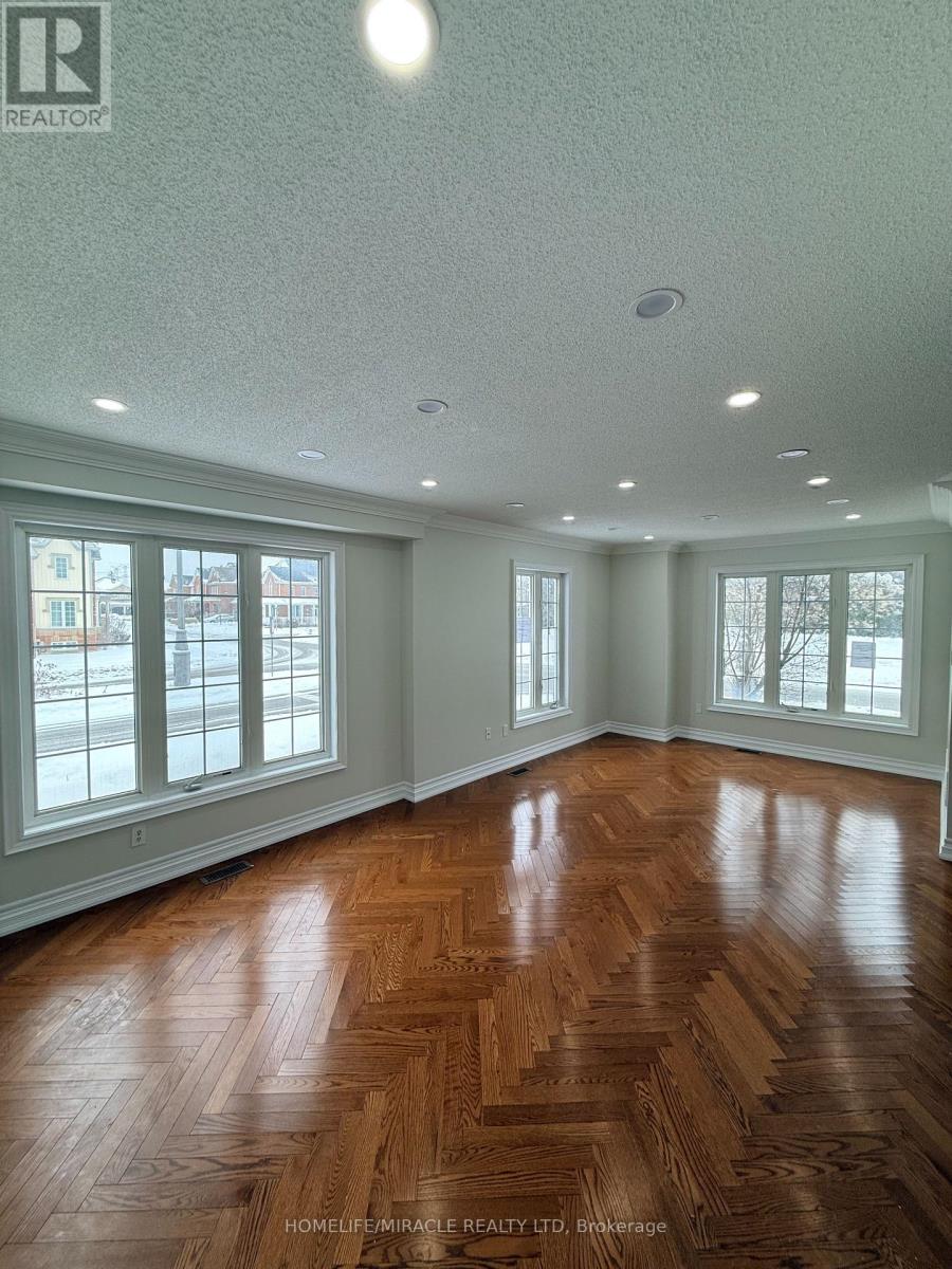 2 Howlett Crescent, Ajax, Ontario  L1T 0A8 - Photo 5 - E12640410