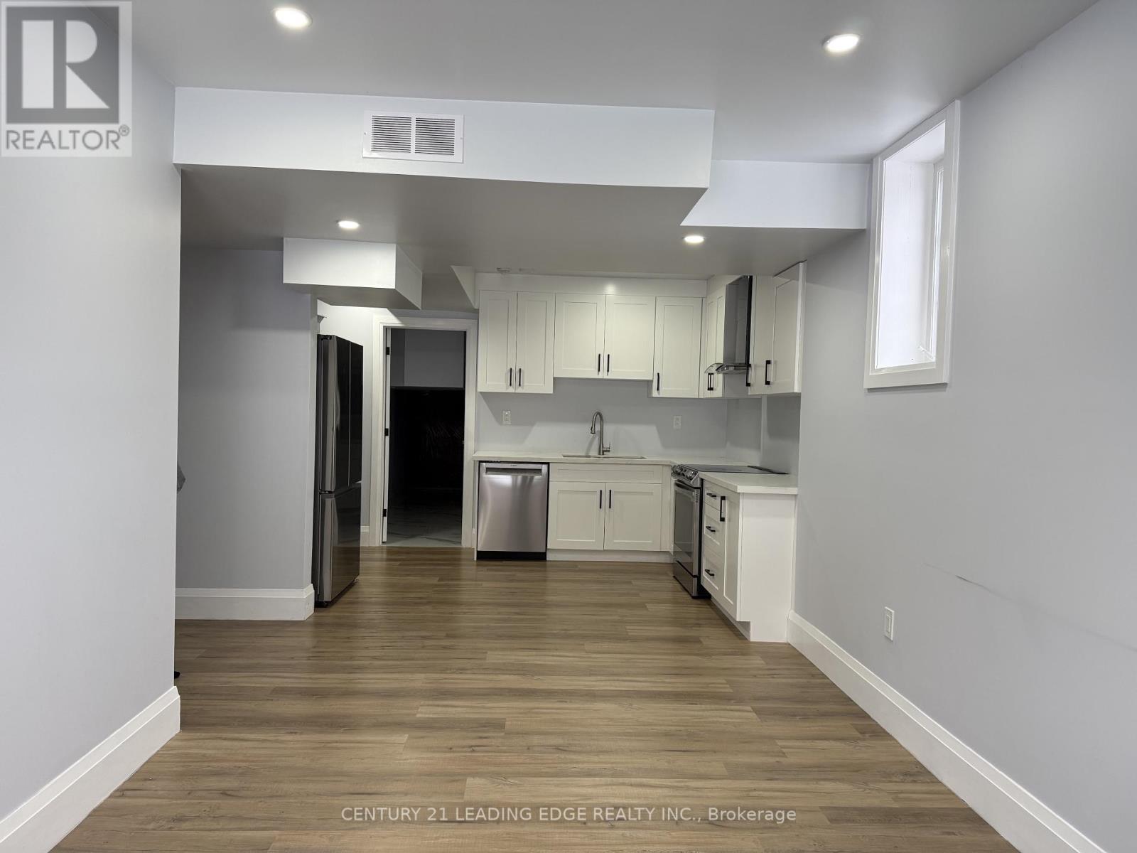 Bsmt - 39 Crombie Street, Clarington, Ontario  L1C 4A1 - Photo 2 - E12640448