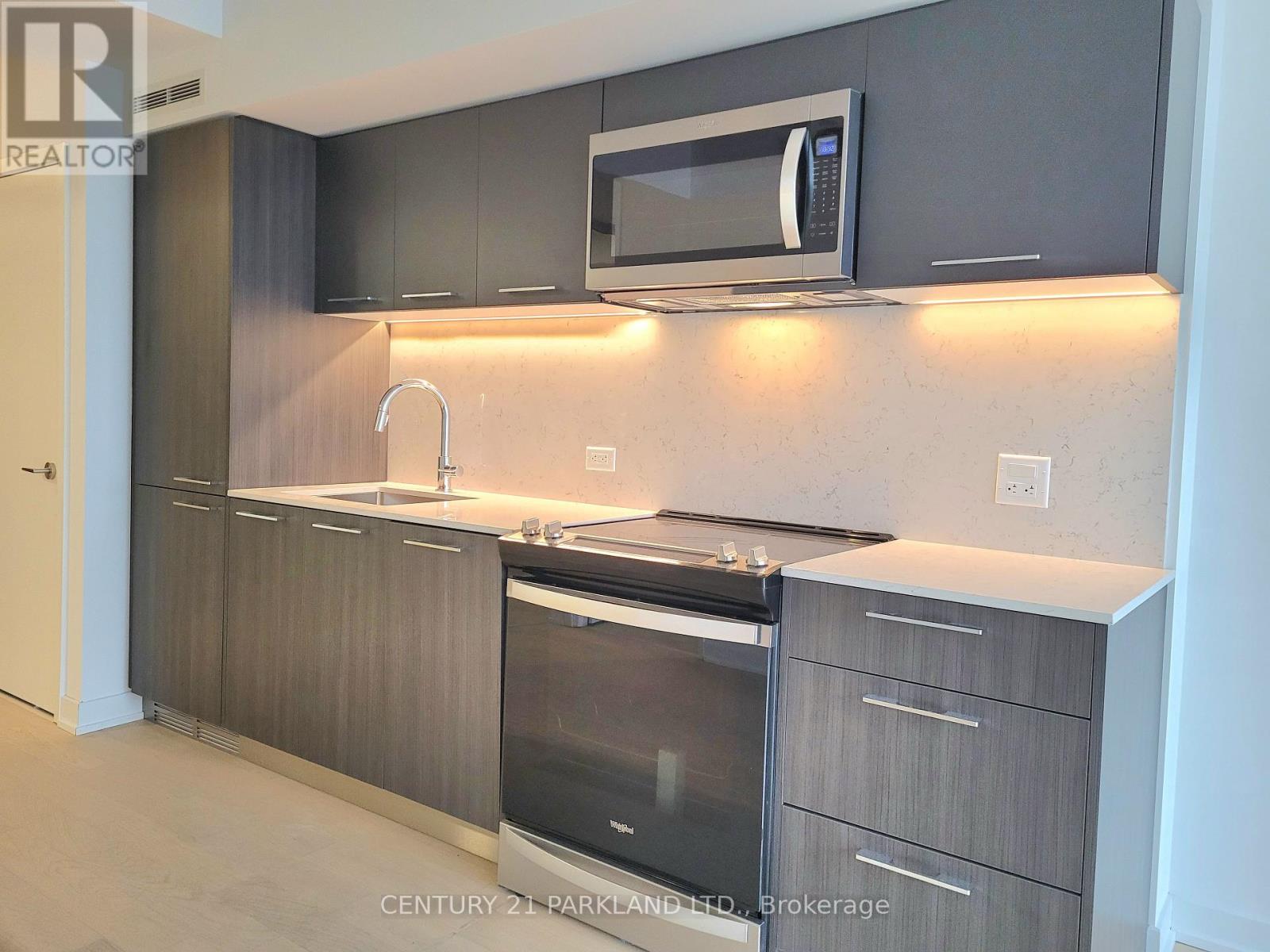 1311 - 45 Baseball Place, Toronto (South Riverdale), Ontario  M4M 0H1 - Photo 7 - E12640472