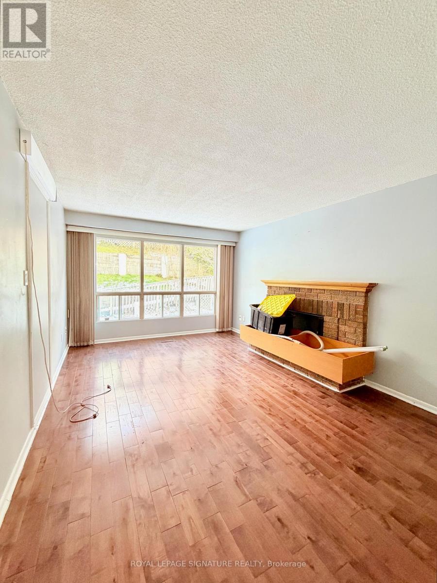 Room 1 - 41 Broadbridge Drive, Toronto, Ontario  M1C 3K5 - Photo 13 - E12640490