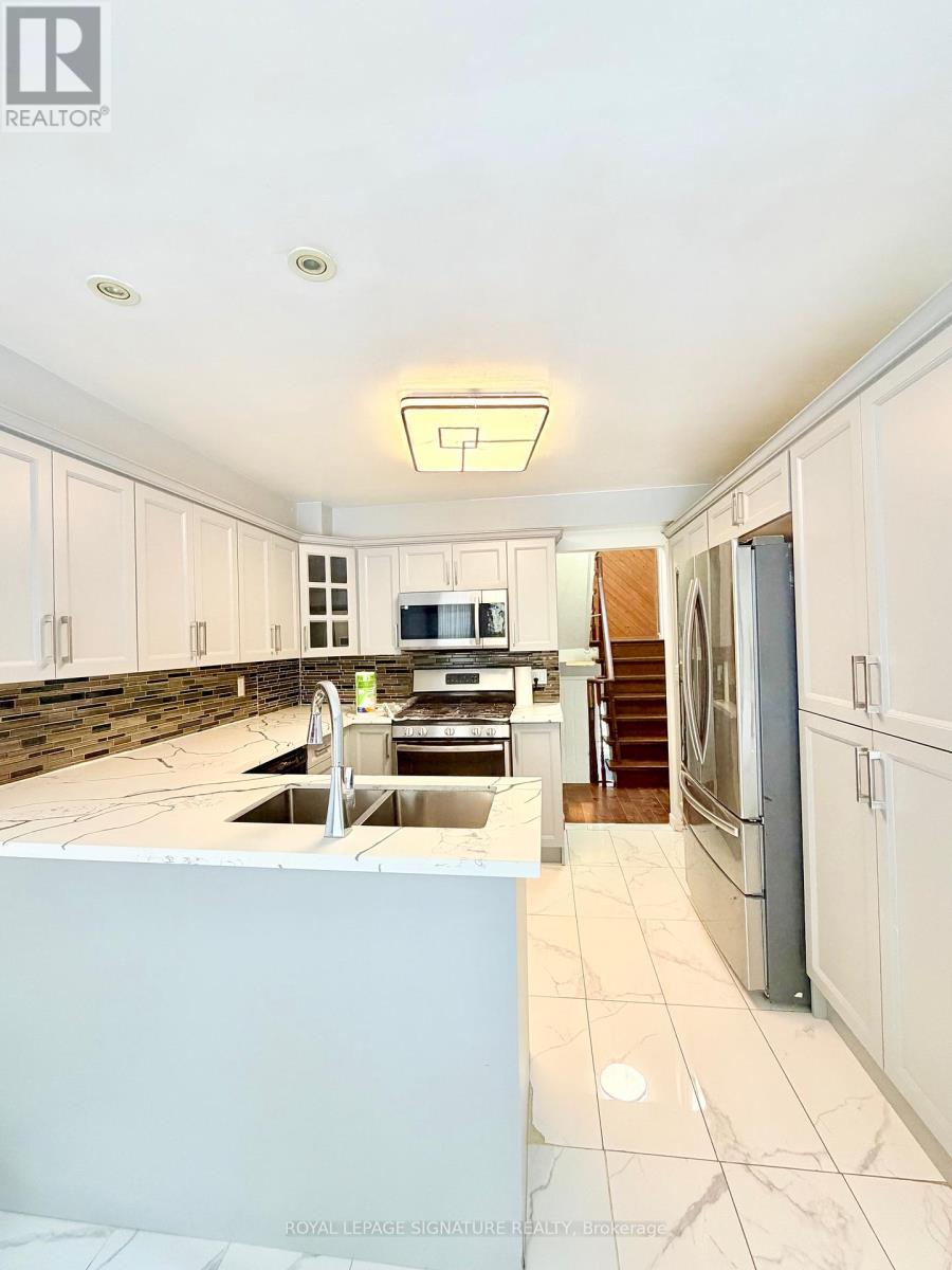 Room 1 - 41 Broadbridge Drive, Toronto, Ontario  M1C 3K5 - Photo 19 - E12640490