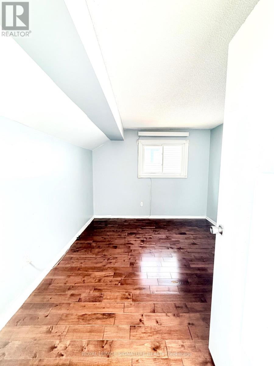 Room 1 - 41 Broadbridge Drive, Toronto, Ontario  M1C 3K5 - Photo 30 - E12640490