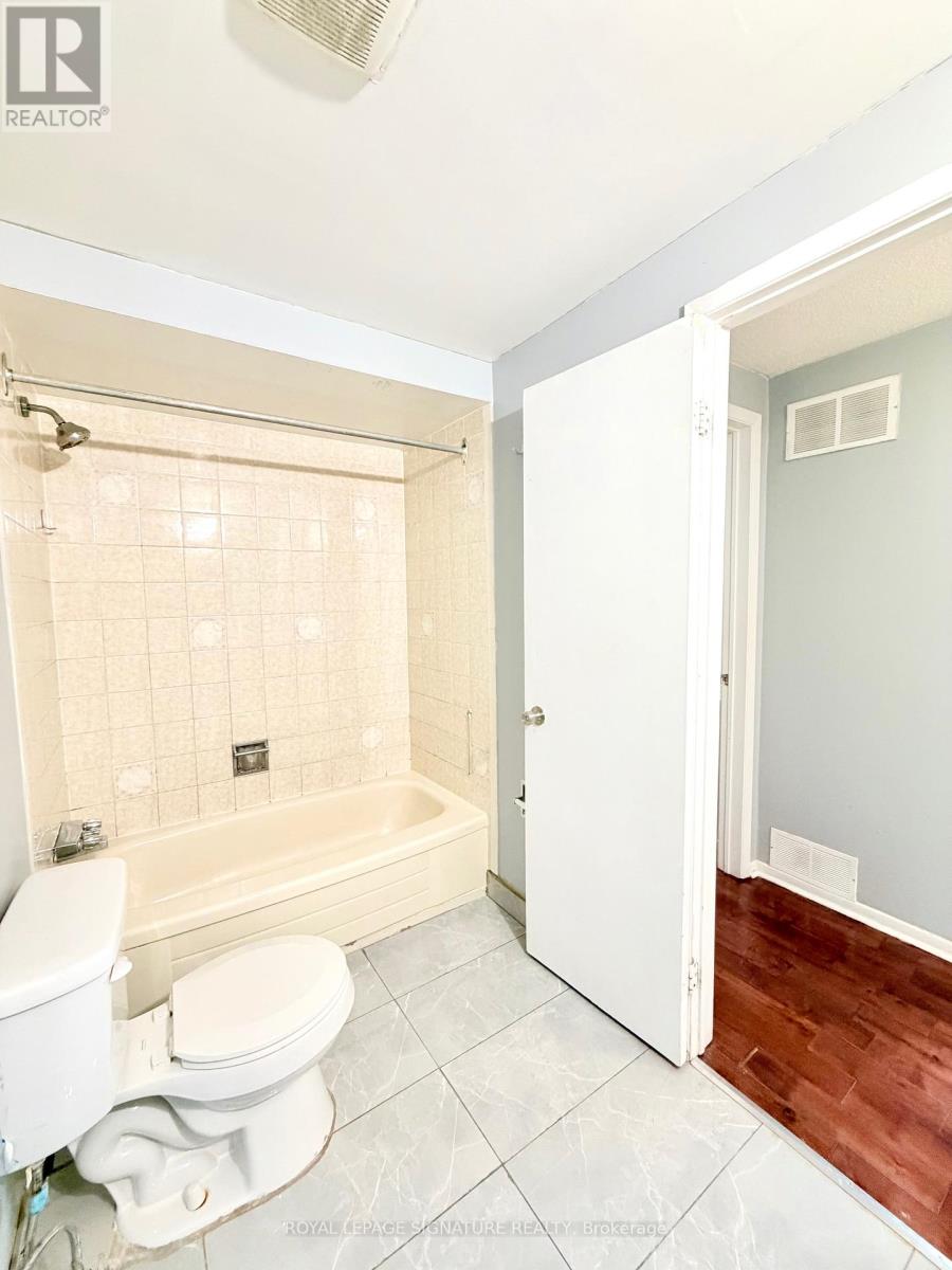 Room 1 - 41 Broadbridge Drive, Toronto, Ontario  M1C 3K5 - Photo 46 - E12640490