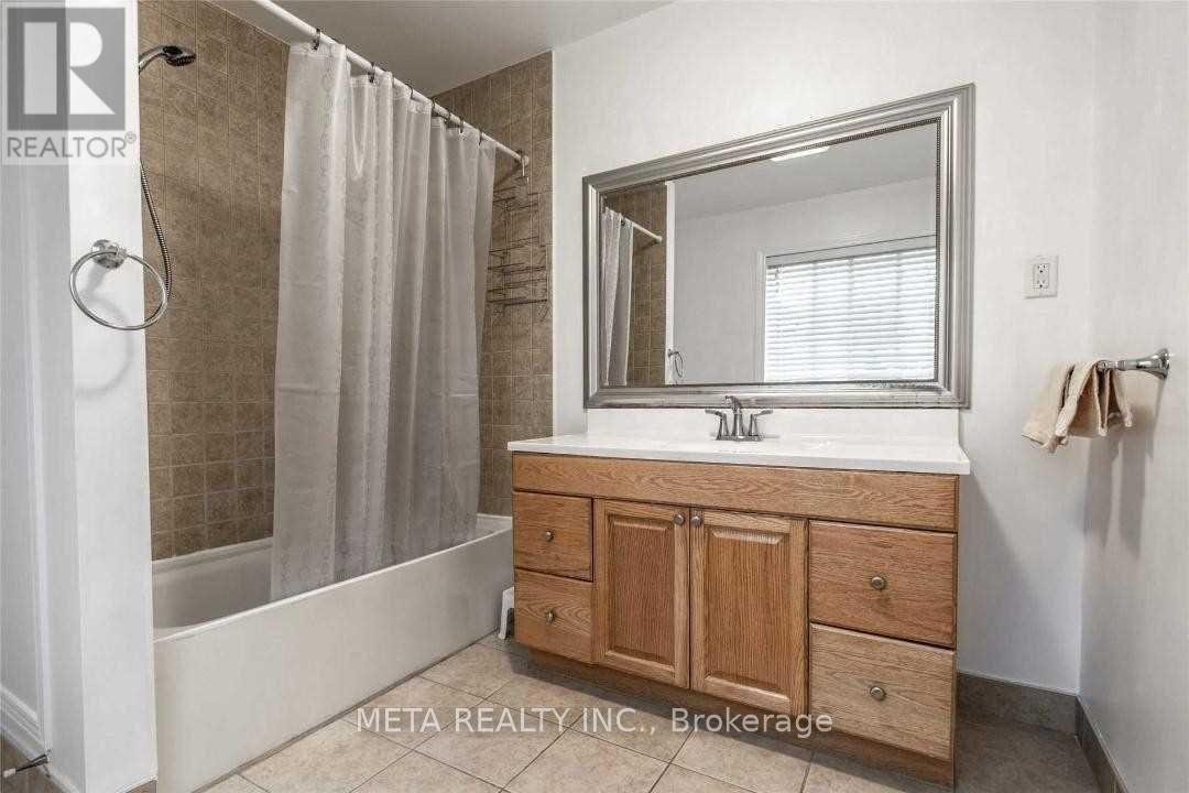 2267 25th Side Road, Innisfil, Ontario  L9S 2E5 - Photo 10 - N12640400