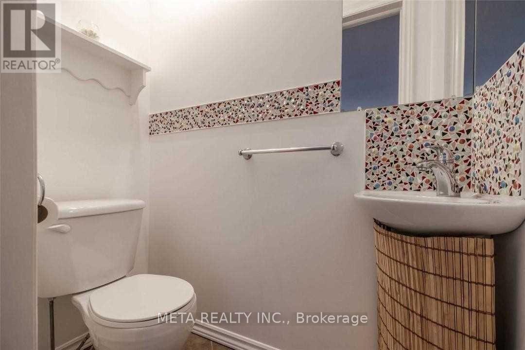 2267 25th Side Road, Innisfil, Ontario  L9S 2E5 - Photo 12 - N12640400