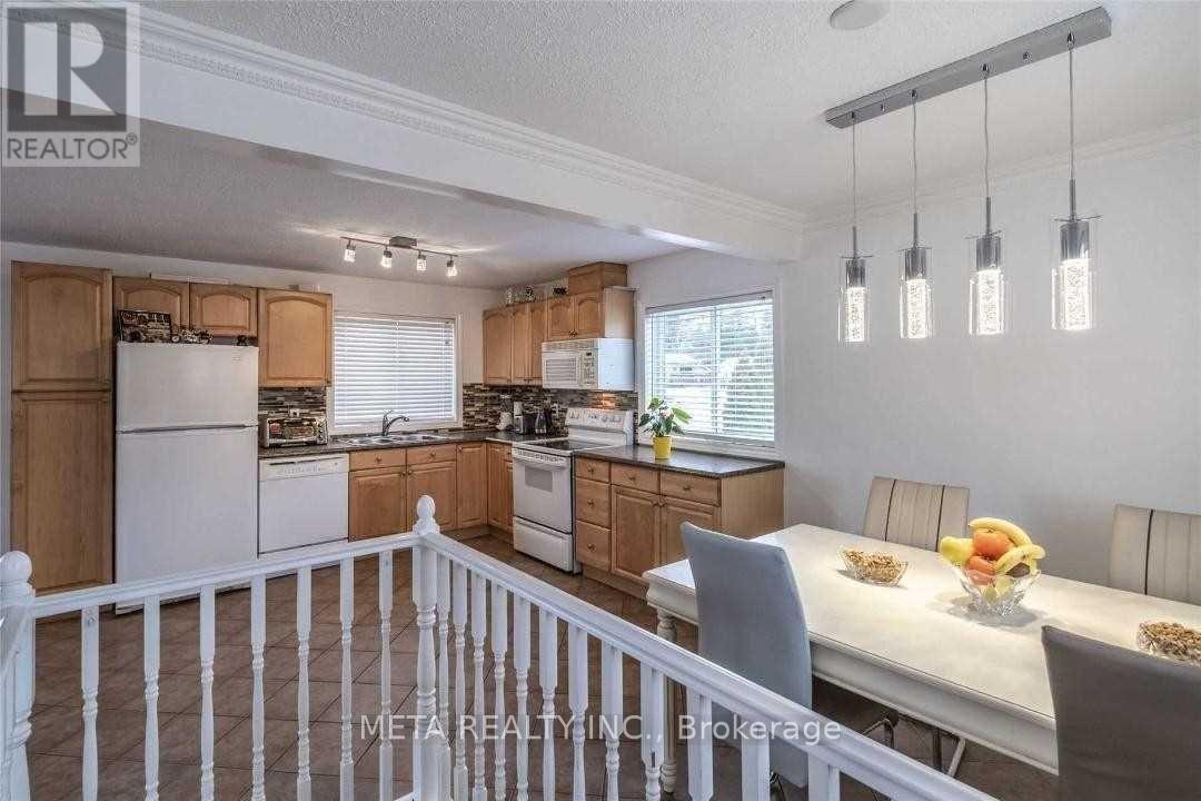 2267 25th Side Road, Innisfil, Ontario  L9S 2E5 - Photo 14 - N12640400