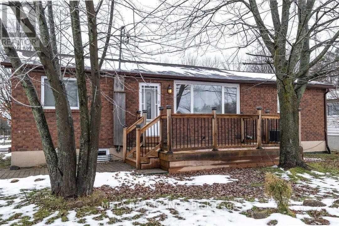 2267 25th Side Road, Innisfil, Ontario  L9S 2E5 - Photo 5 - N12640400