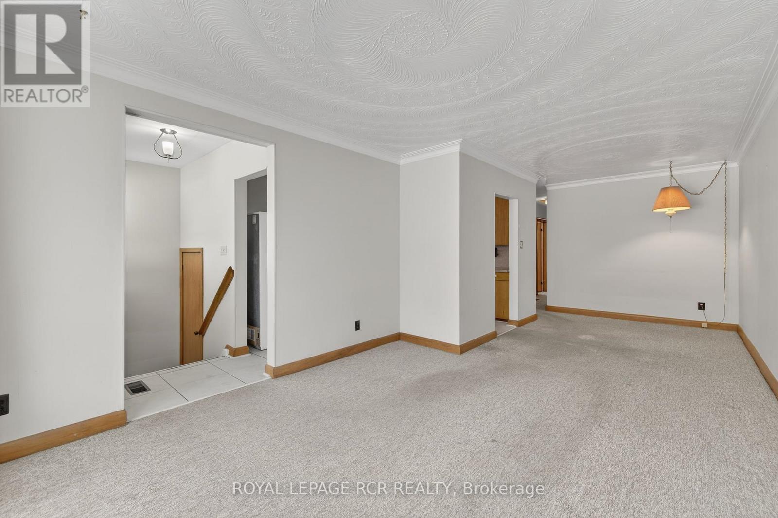 159 Penn Avenue, Newmarket, Ontario  L3Y 2S3 - Photo 10 - N12640412