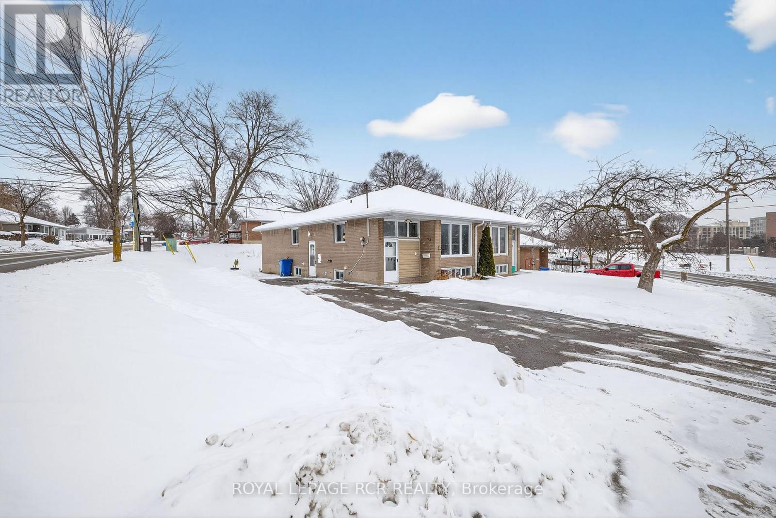 159 Penn Avenue, Newmarket, Ontario  L3Y 2S3 - Photo 48 - N12640412