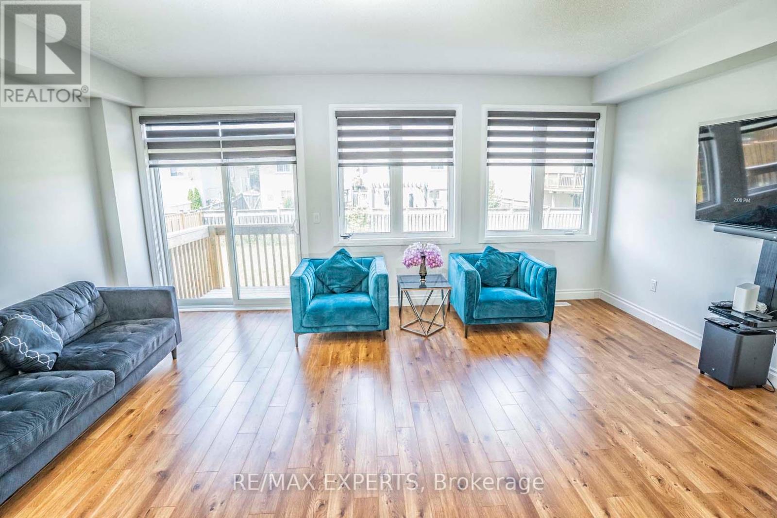 54 Landolfi Way, Bradford West Gwillimbury (Bradford), Ontario  L3Z 4L7 - Photo 20 - N12640536