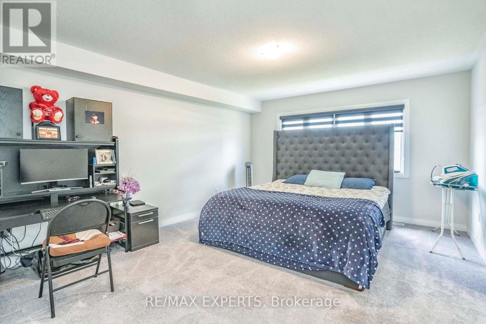 54 Landolfi Way, Bradford West Gwillimbury (Bradford), Ontario  L3Z 4L7 - Photo 31 - N12640536