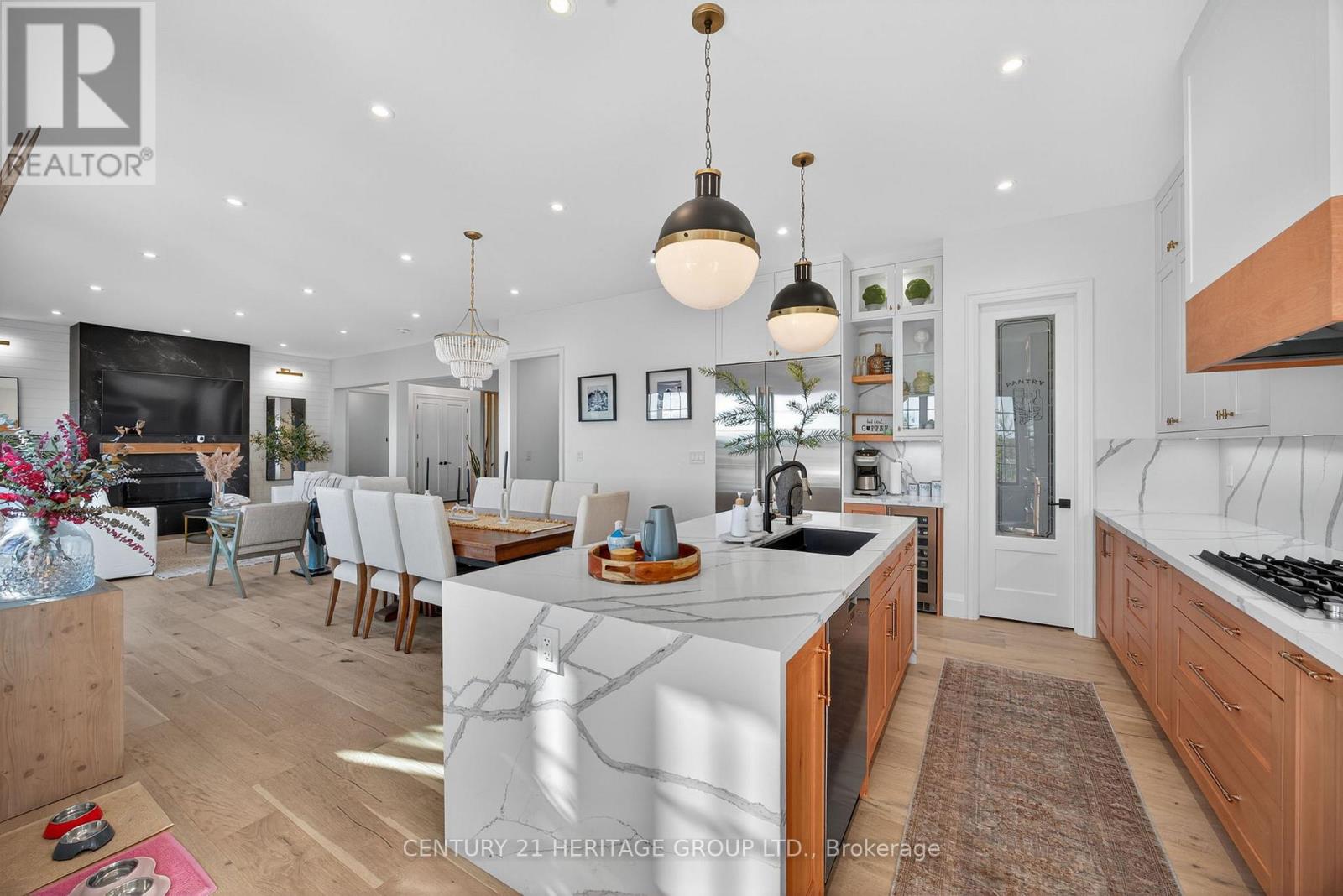 7 Caldwell Drive, Oro-Medonte, Ontario  L0L 2L0 - Photo 15 - S12640434