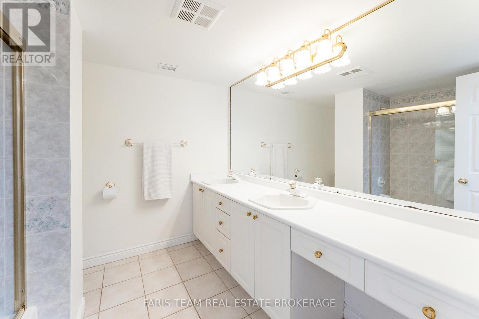 307 - 85 Wellington Street W, Aurora, Ontario  L4G 2P2 - Photo 36 - N12485715