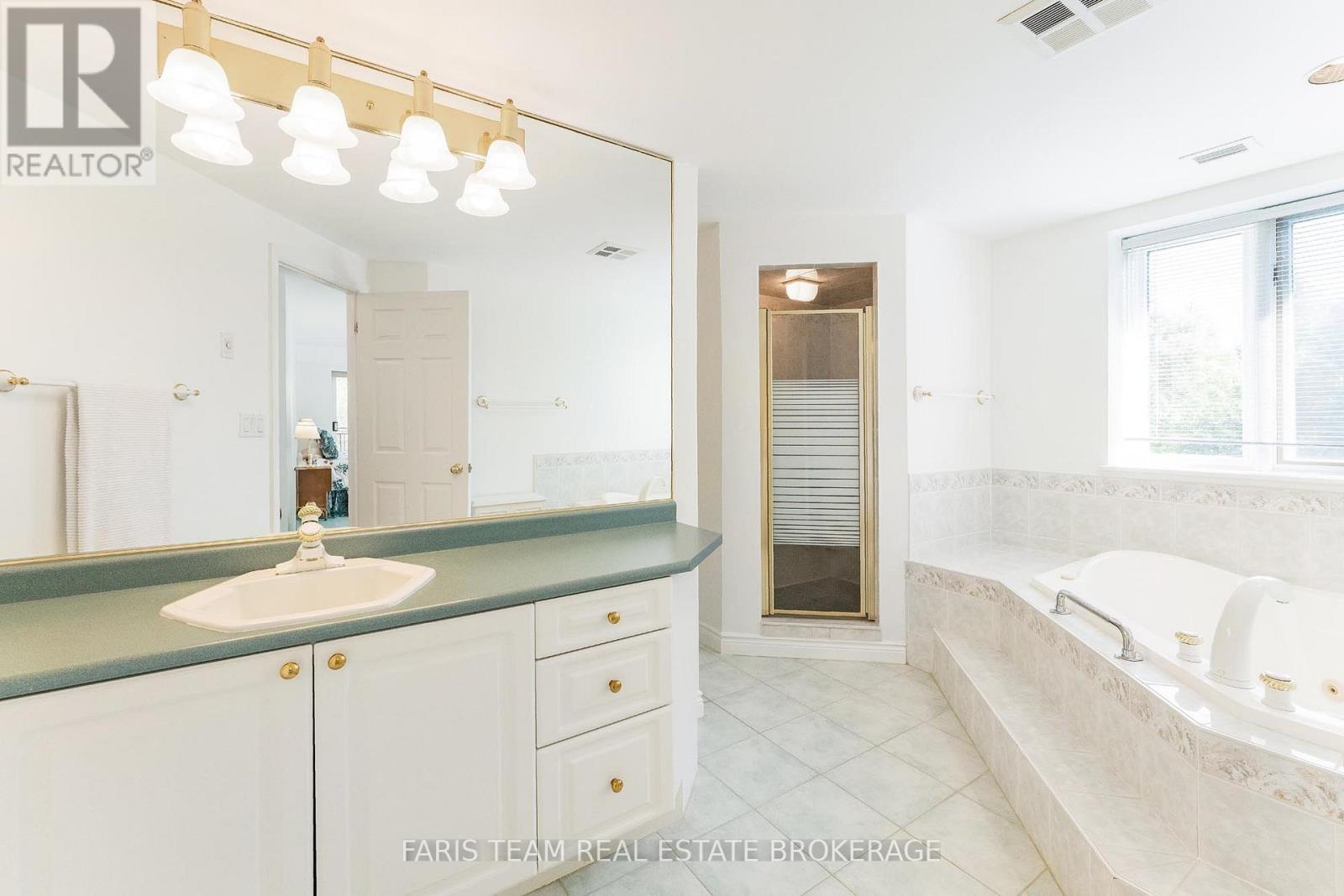 307 - 85 Wellington Street W, Aurora, Ontario  L4G 2P2 - Photo 30 - N12485715