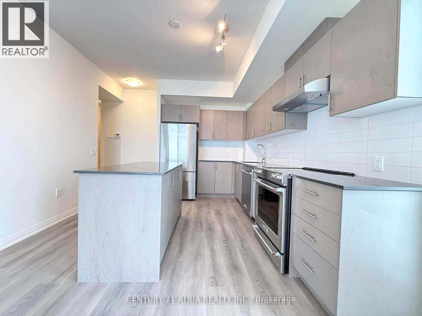 2021 - 8960 Jane Street, Vaughan, Ontario  L4K 0N9 - Photo 3 - N12609472