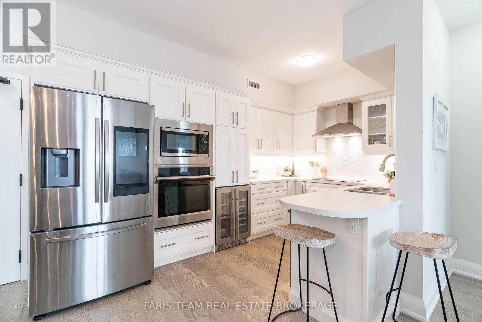 410 - 54 Koda Street, Barrie, Ontario  L9J 0J6 - Photo 11 - S12427107