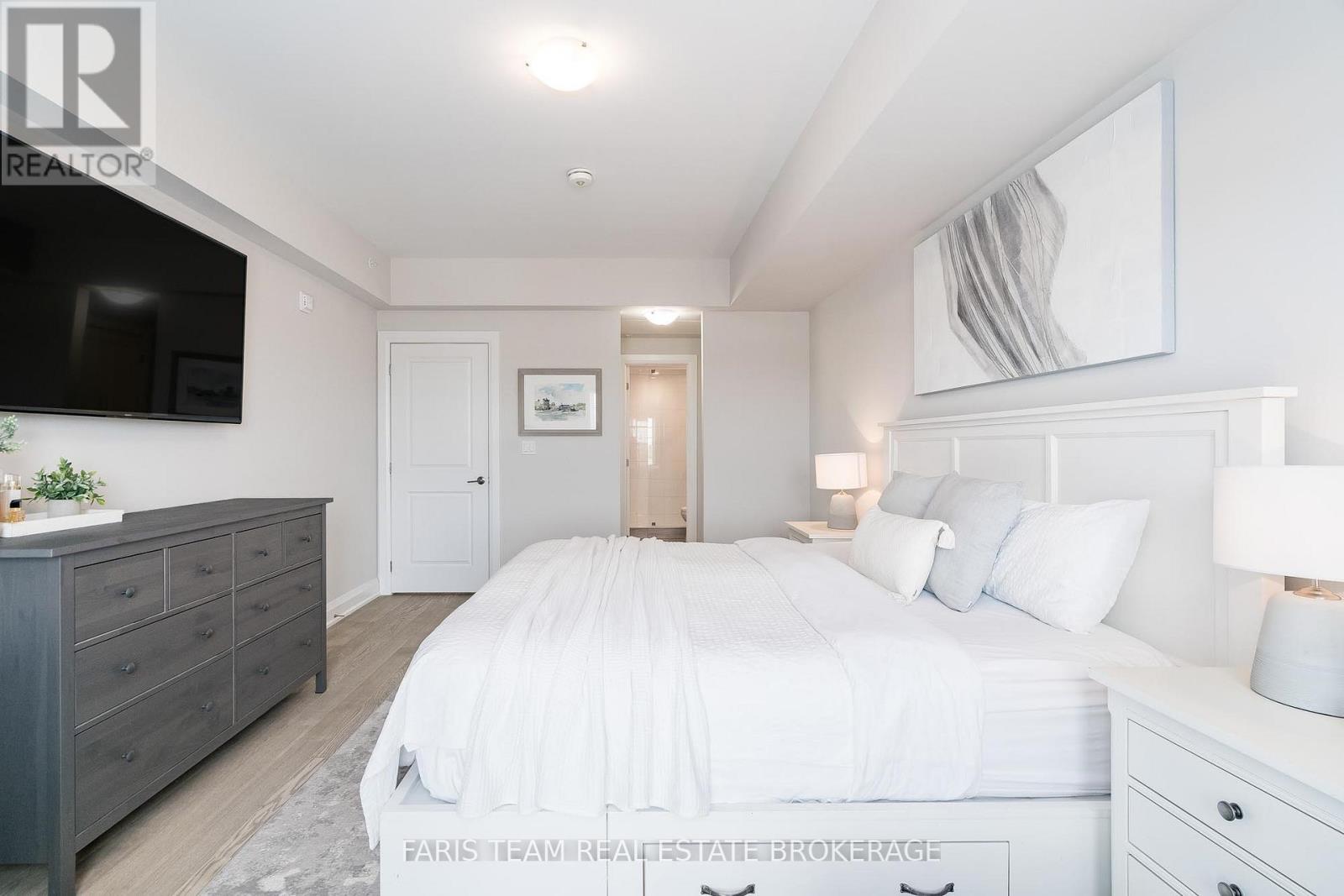 410 - 54 Koda Street, Barrie, Ontario  L9J 0J6 - Photo 26 - S12427107