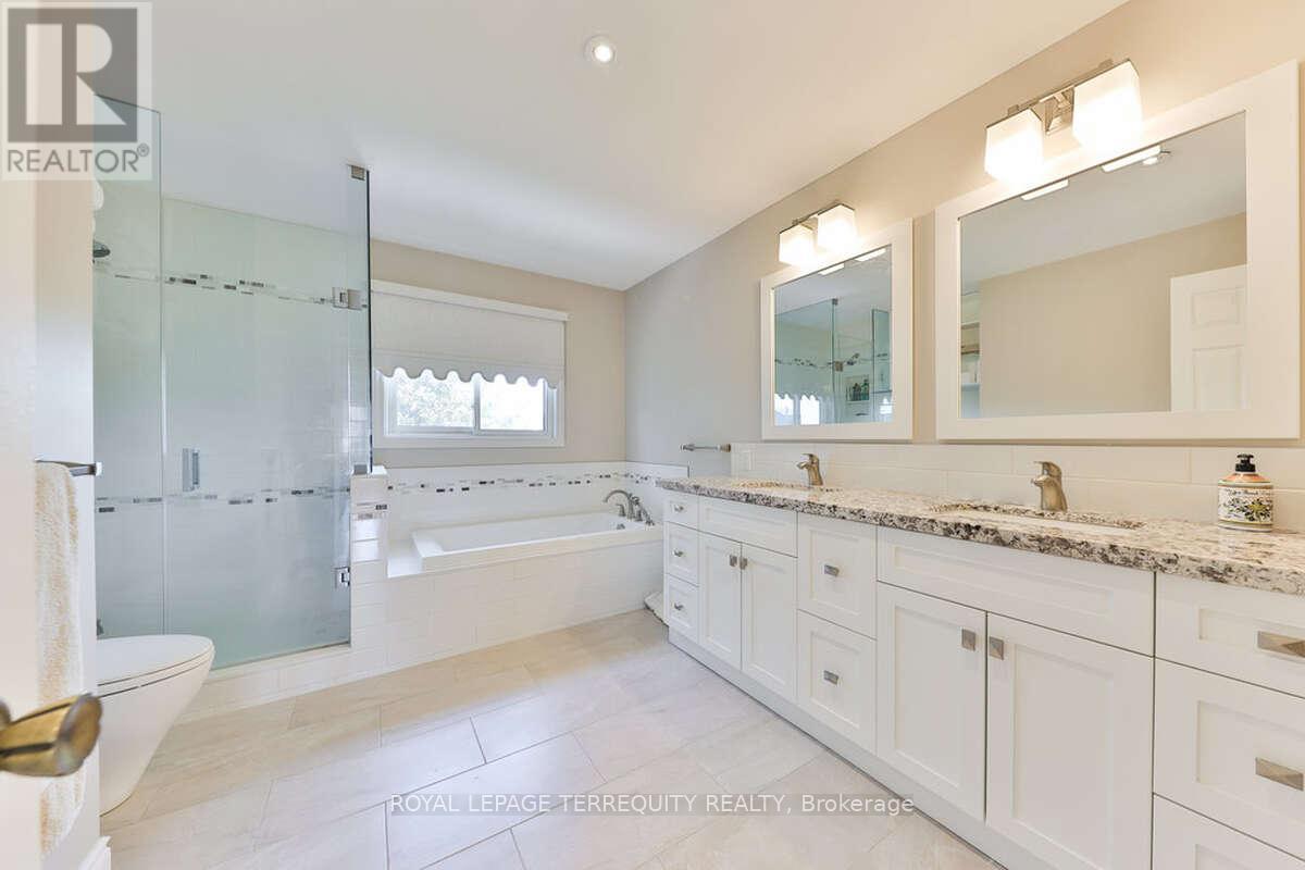 5275 Thornwood Drive, Mississauga, Ontario  L4Z 3J3 - Photo 26 - W12608276