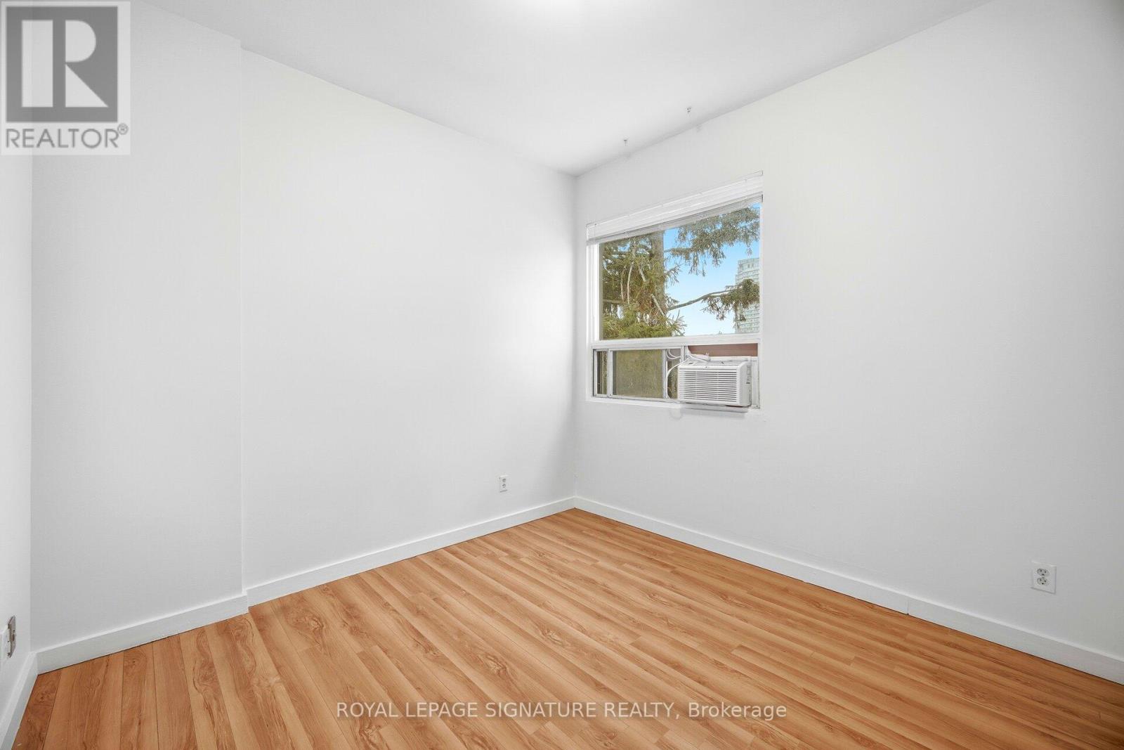 2 - 46 Armstrong Avenue, Toronto, Ontario  M9B 2G2 - Photo 16 - W12640386