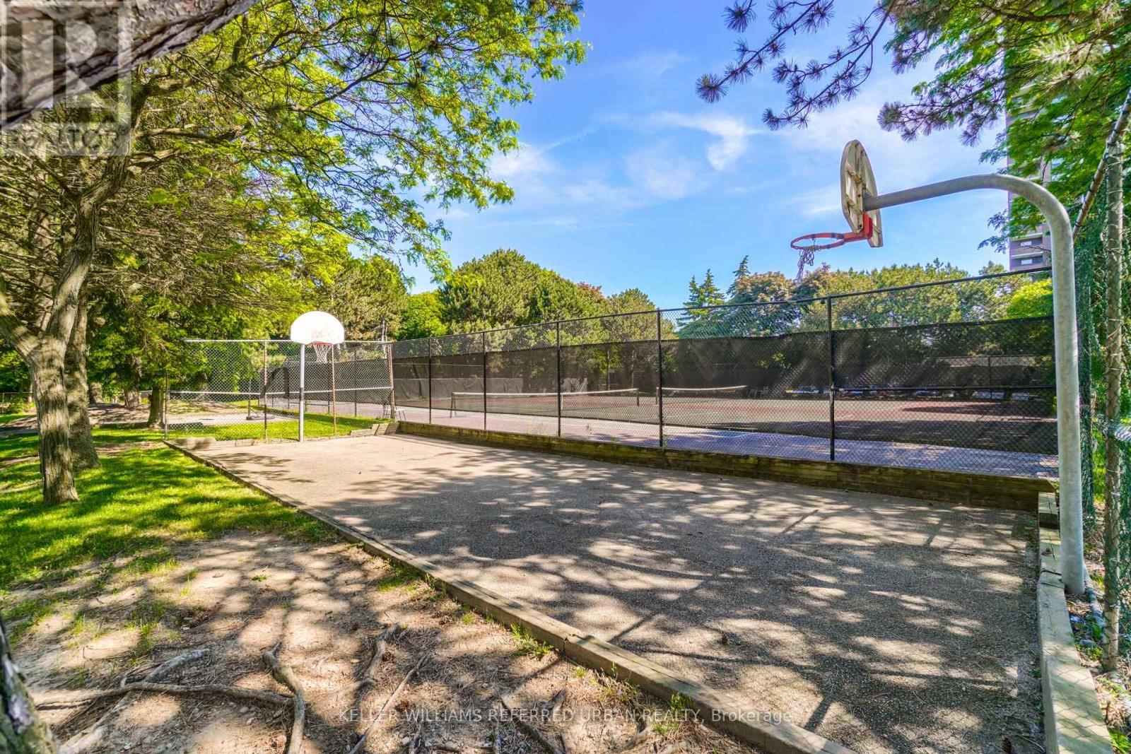 404 - 1515 Lakeshore Road E, Mississauga, Ontario  L5E 3E3 - Photo 43 - W12640402