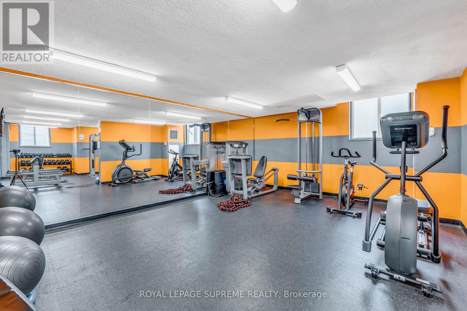 1202 - 85 Emmett Avenue, Toronto, Ontario  M6M 5A2 - Photo 46 - W12640444