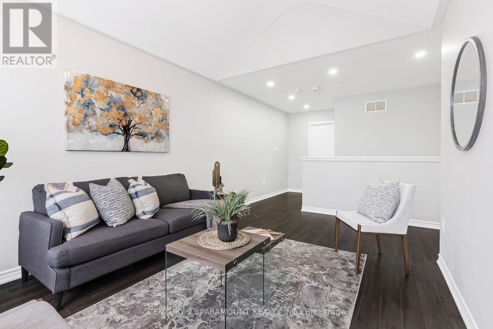 39 Fenchurch Drive, Brampton, Ontario  L7A 4G1 - Photo 24 - W12640474