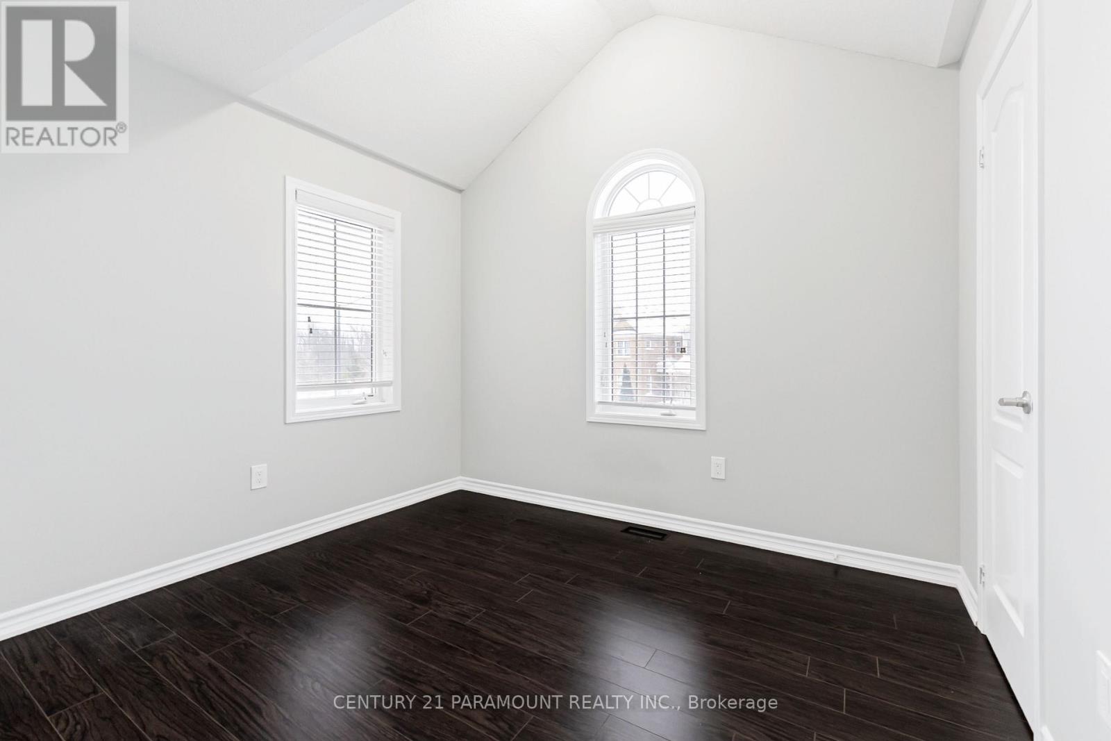 39 Fenchurch Drive, Brampton, Ontario  L7A 4G1 - Photo 31 - W12640474