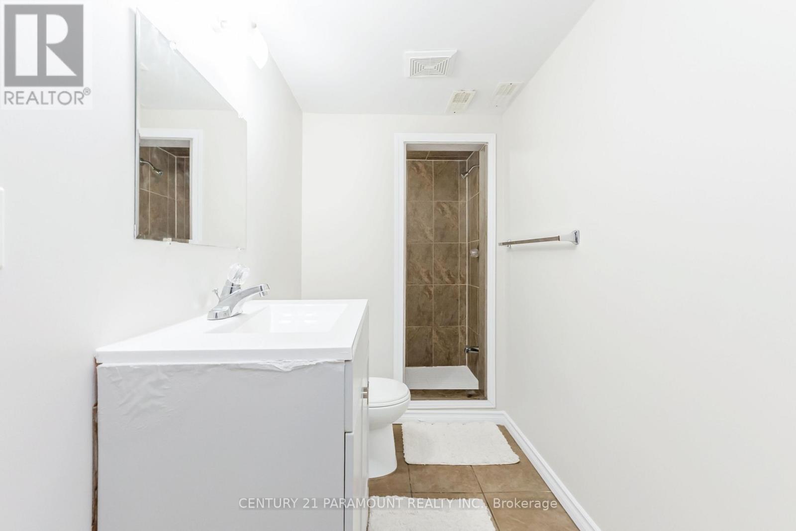 39 Fenchurch Drive, Brampton, Ontario  L7A 4G1 - Photo 44 - W12640474